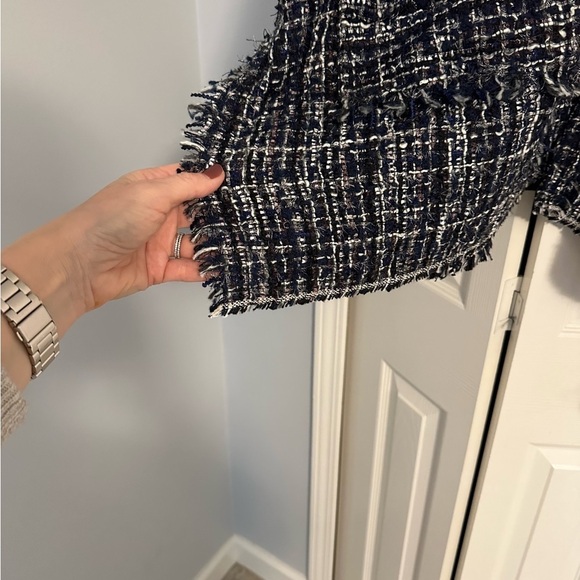 Cape Poncho Black & White!! - Picture 4 of 12